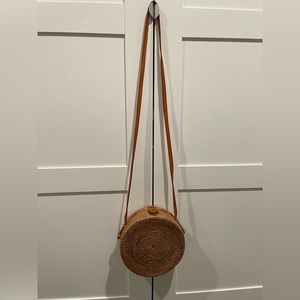Straw crossbody bag
